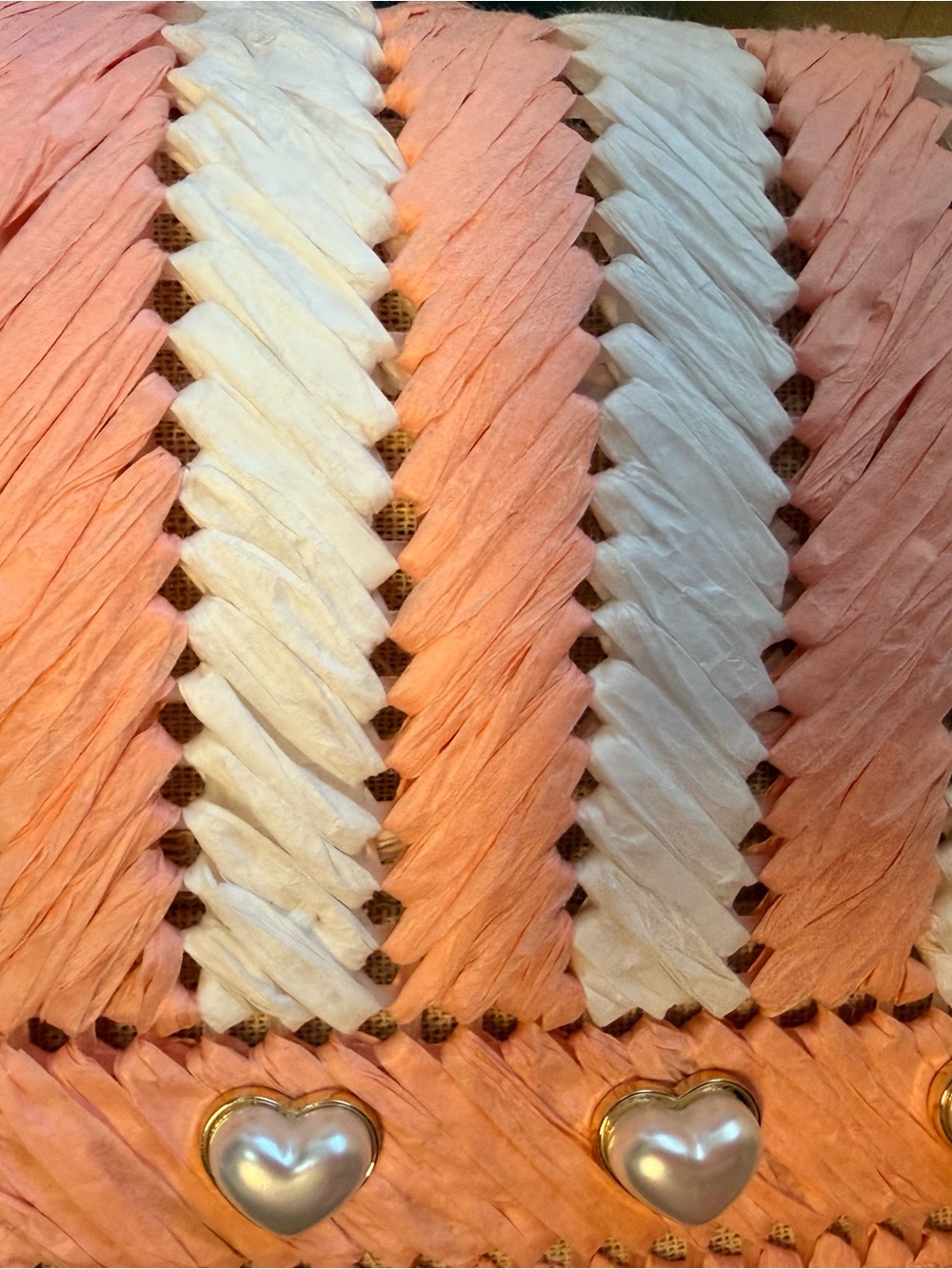 BTB Los Angeles Straw Clutch with Pearl Hearts Detail - Picture 10 of 10